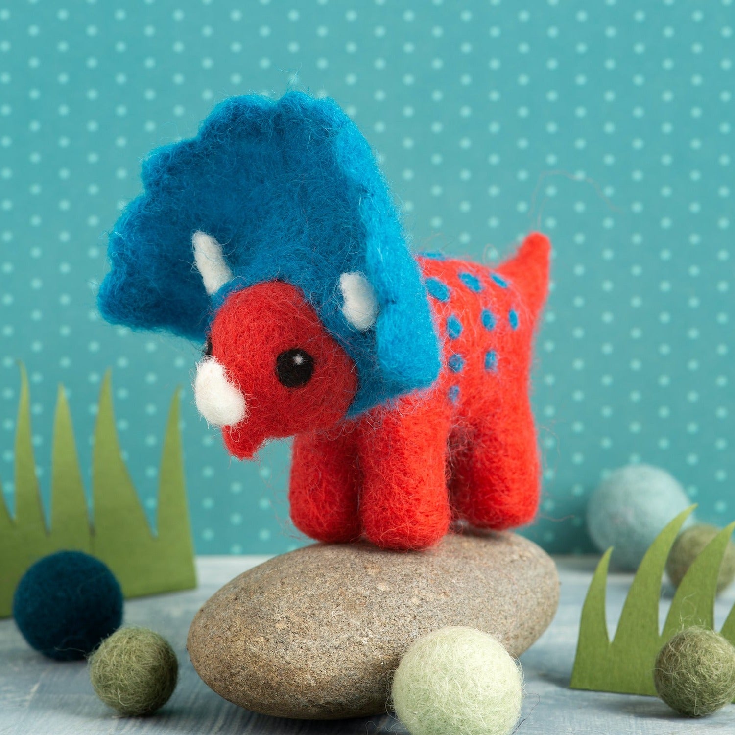 Triceratops Needle Felting Kit – Hawthorn Handmade