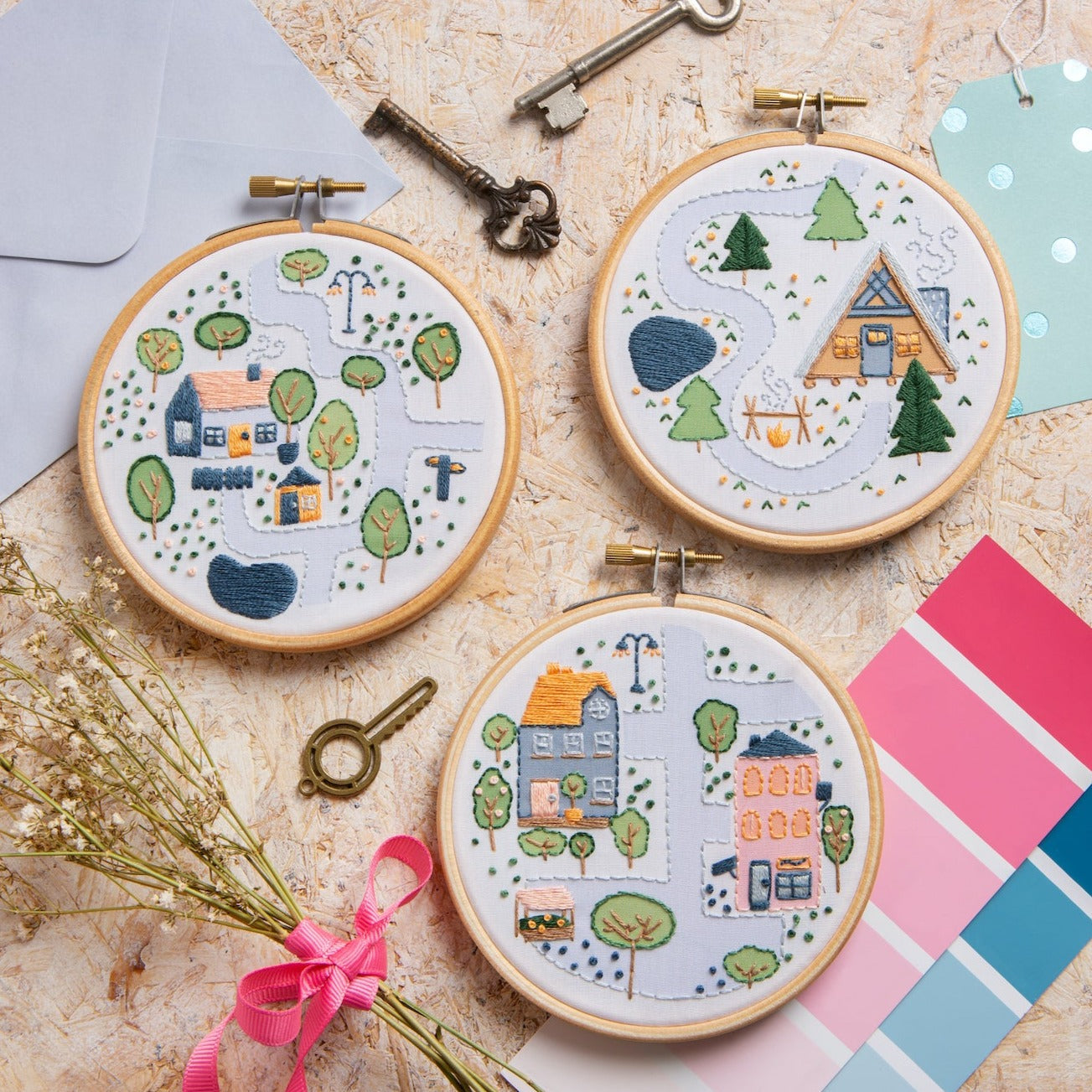 Town Houses Mini Embroidery Kit - Hawthorn Handmade - Embroidery Kit