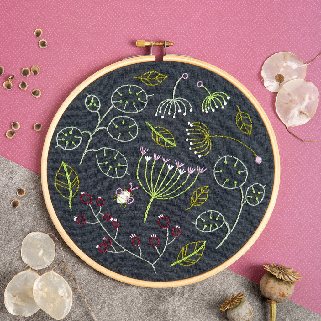Black Seedhead Spray Embroidery Kit
