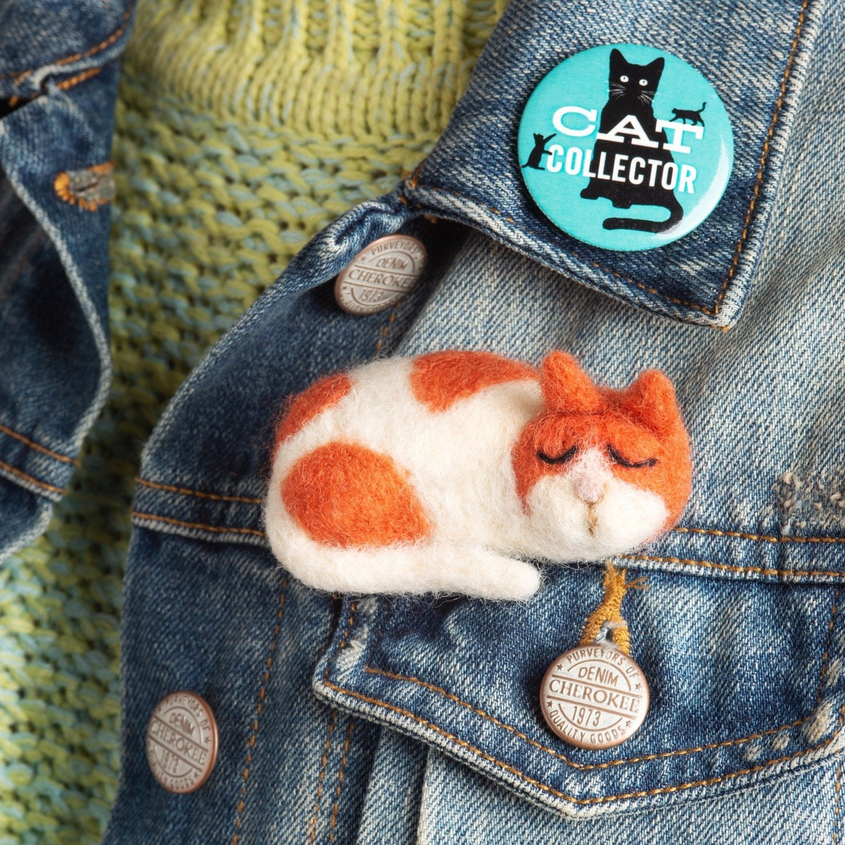 Brooch Cat Needle Felting Kit With Video Instruction for -   Needle felting  kits, Needle felted animals, Needle felting projects
