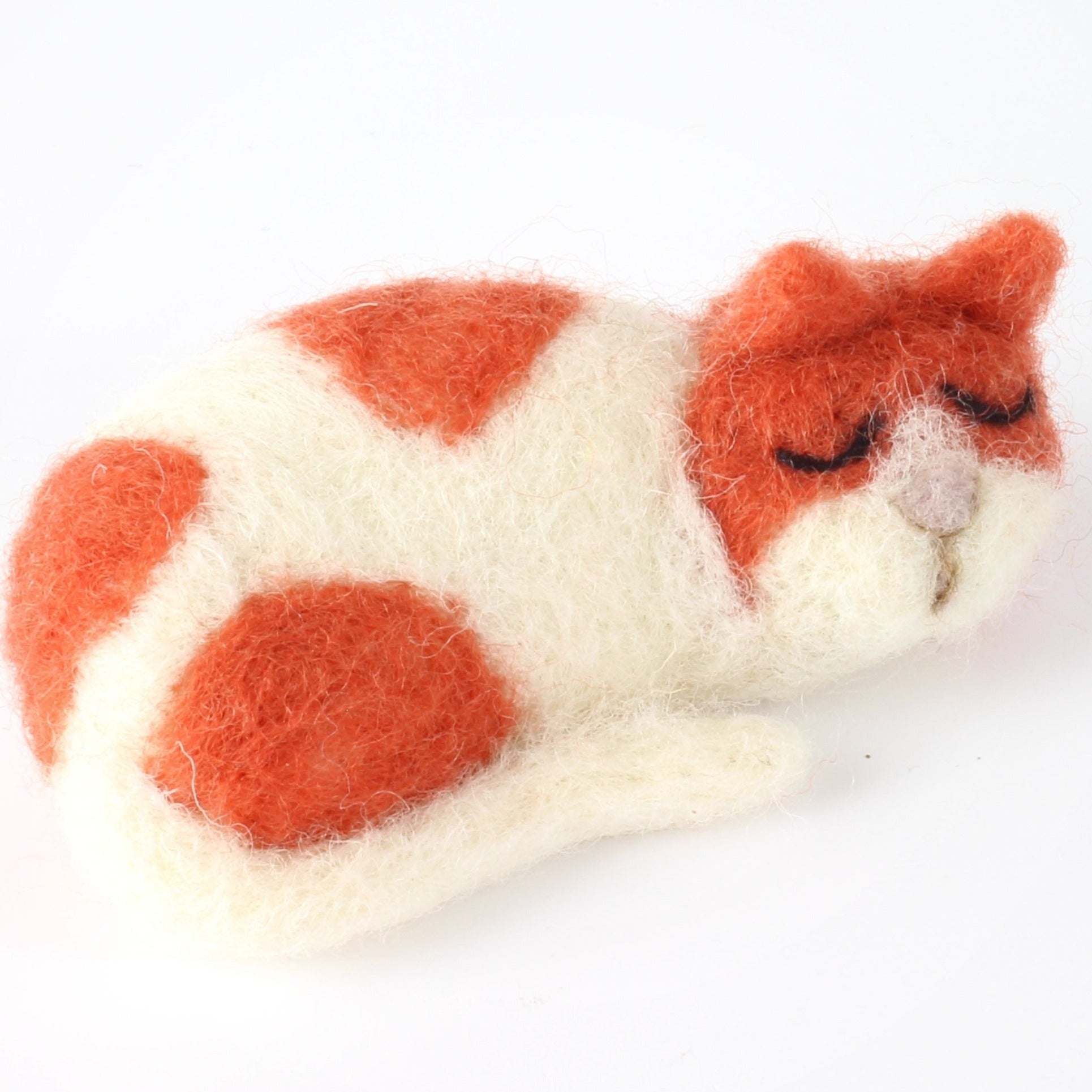 Brooch Cat Needle Felting Kit With Video Instruction for -   Needle felting  kits, Needle felted animals, Needle felting projects