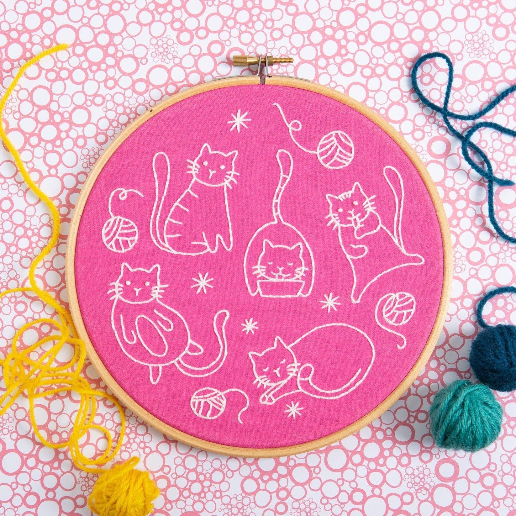 Crafty Cats Embroidery Kit