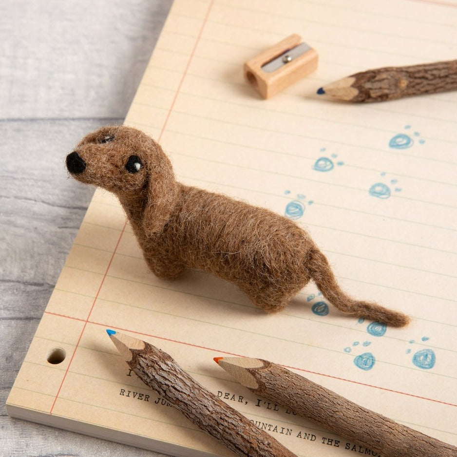 Dachshund Mini Needle Felting Kit