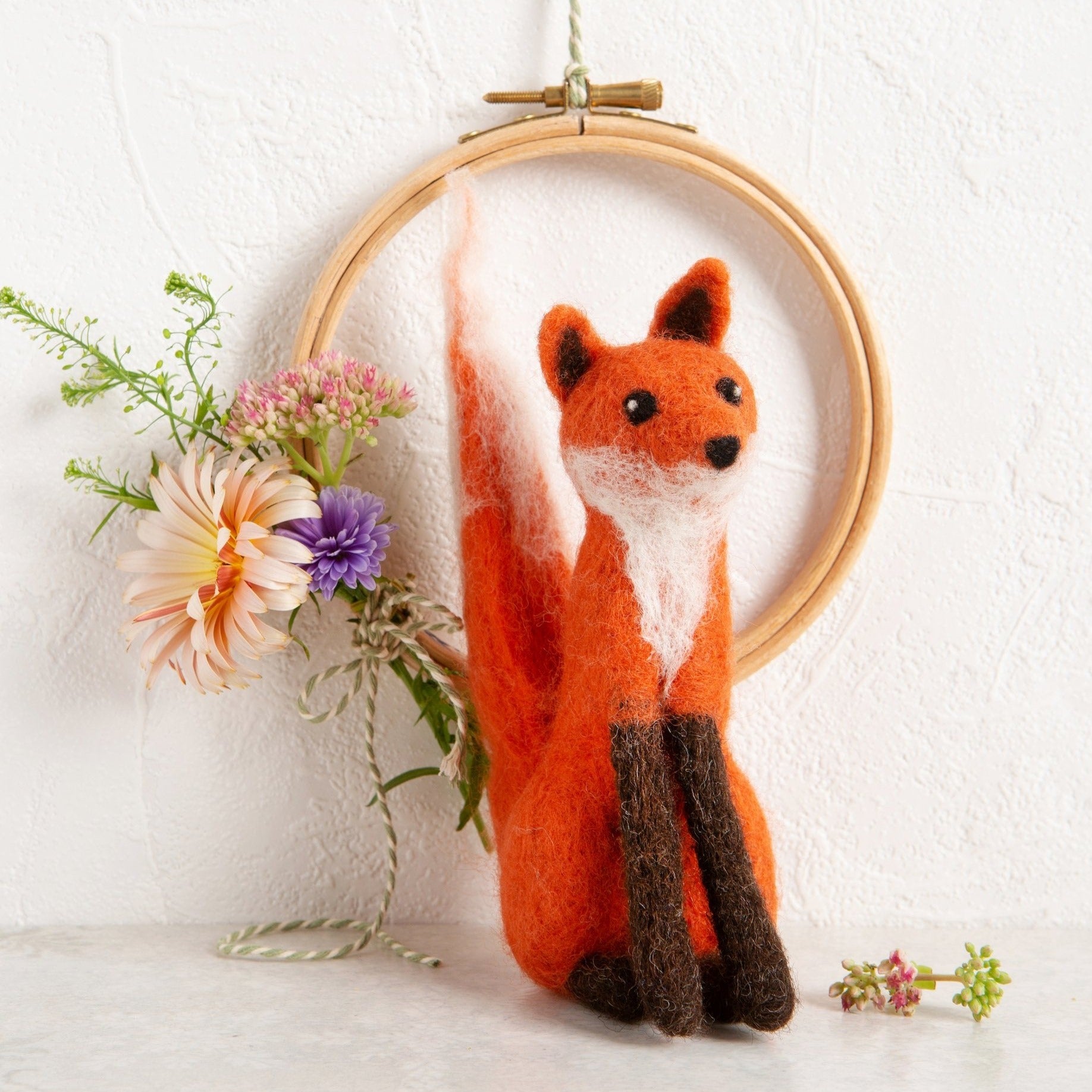 Needle Felting Animals - Felting for Beginners - Easy Needle Felted Fox -  Free Felting Pattern 