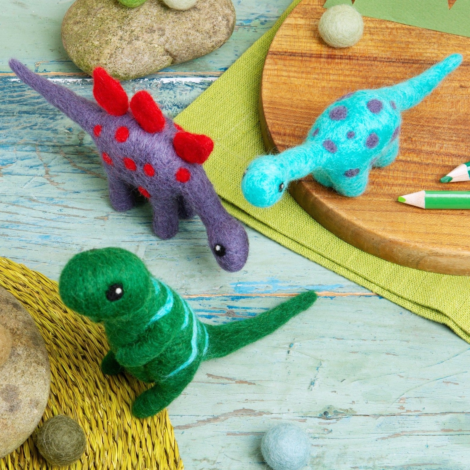 Stegosaurus Needle Felting Kit – Hawthorn Handmade